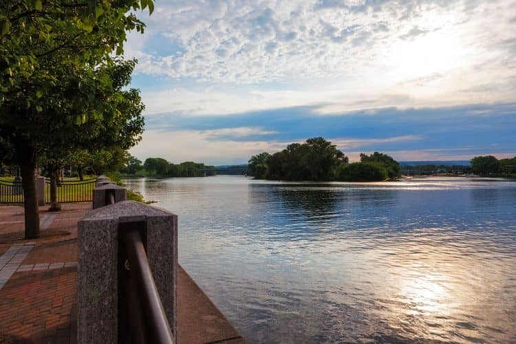 Photo pittoresque de {{ name }}